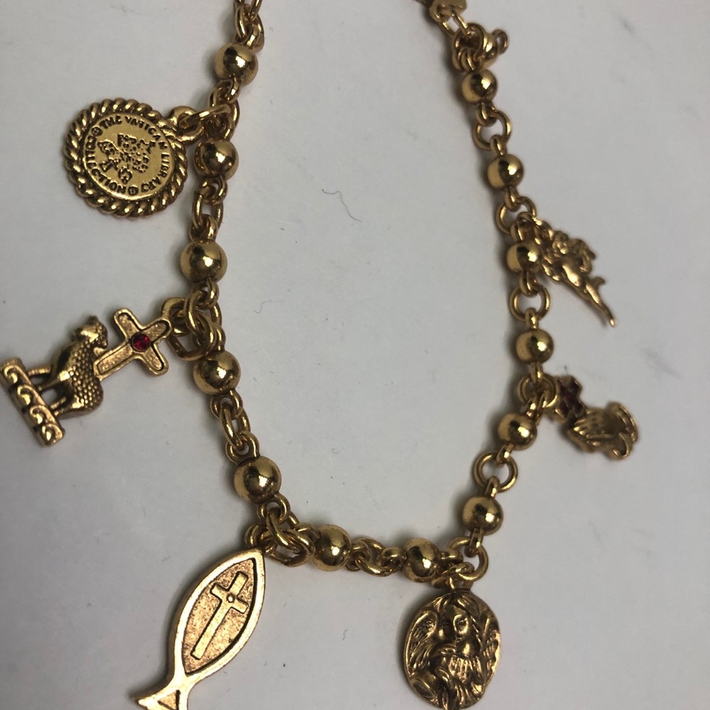 Vatican Collection Bracelets Gold tone New - Picture 2 of 6